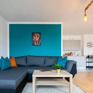 https://loft-65-qm-netflix-wlan-boxspringbett-bis-4-pers.bestleipzighotels.com
