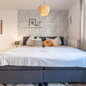  Apartment Neu☆business Apartment☆messe/airport☆tiefgarage